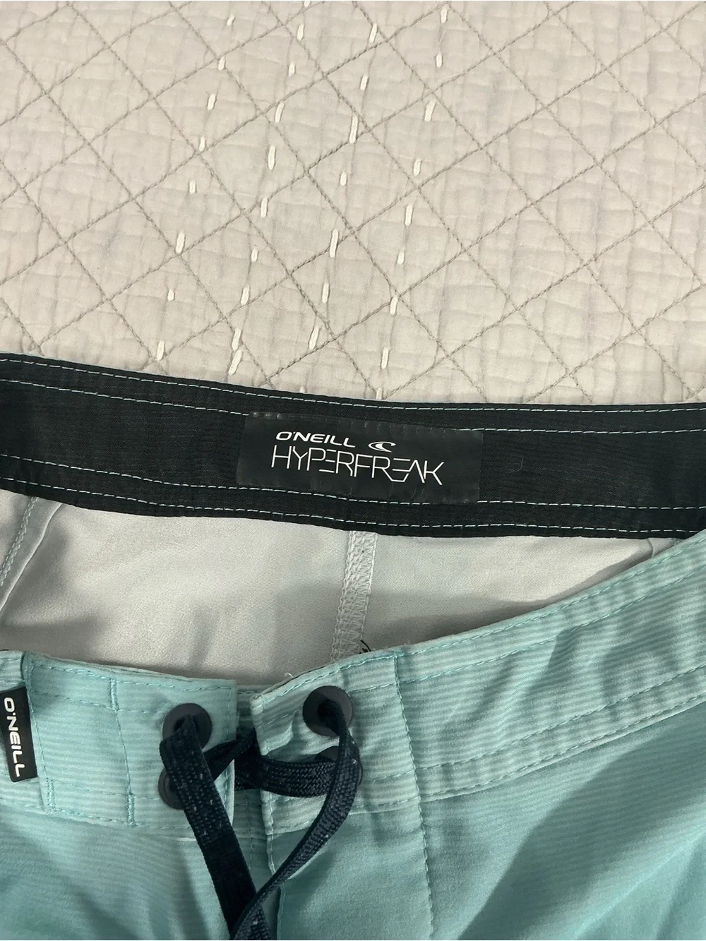 O'Neill Boys Hyperfreak Performance Boardshorts Size 24